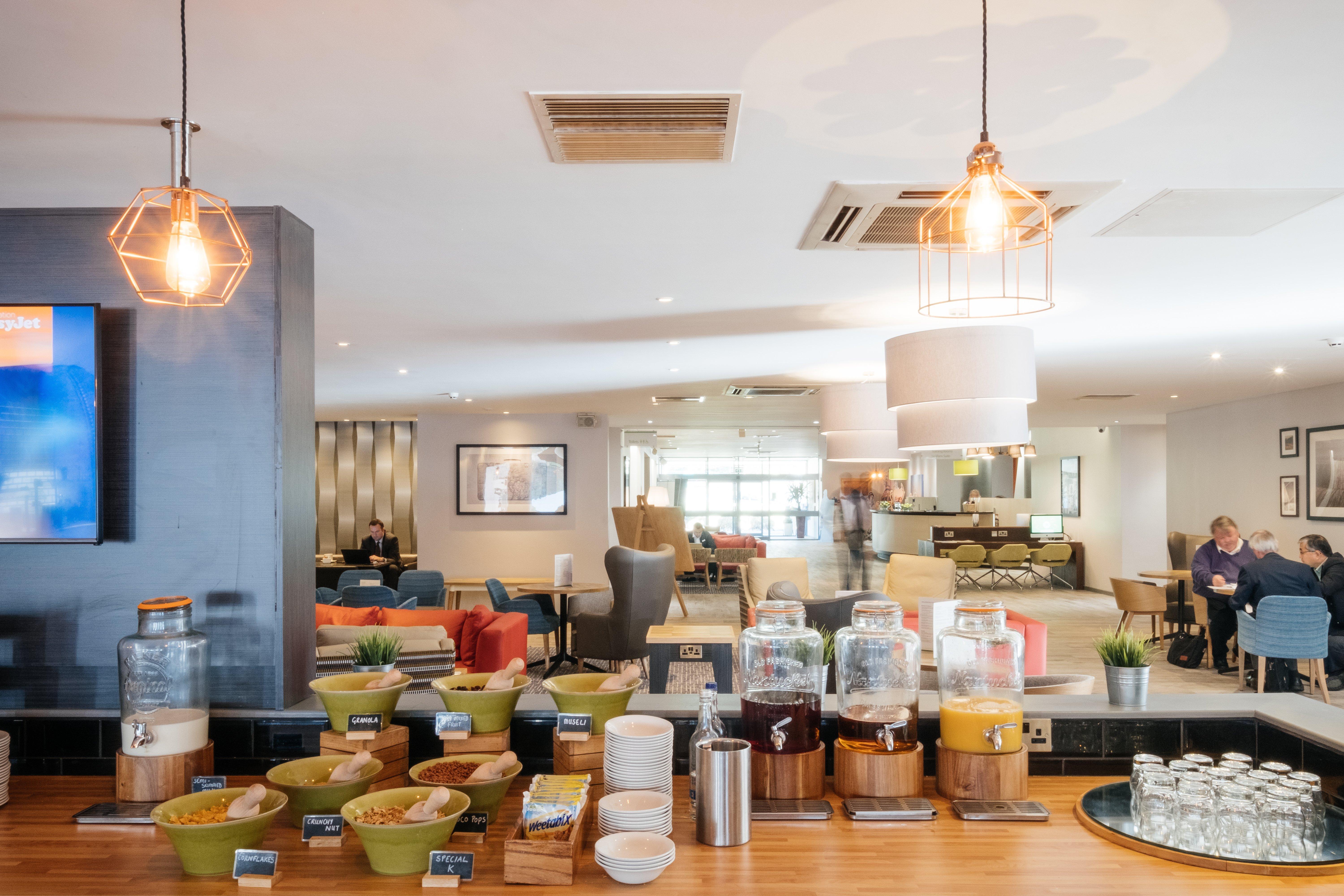 Holiday Inn Coventry M6, J2 By Ihg Exteriör bild