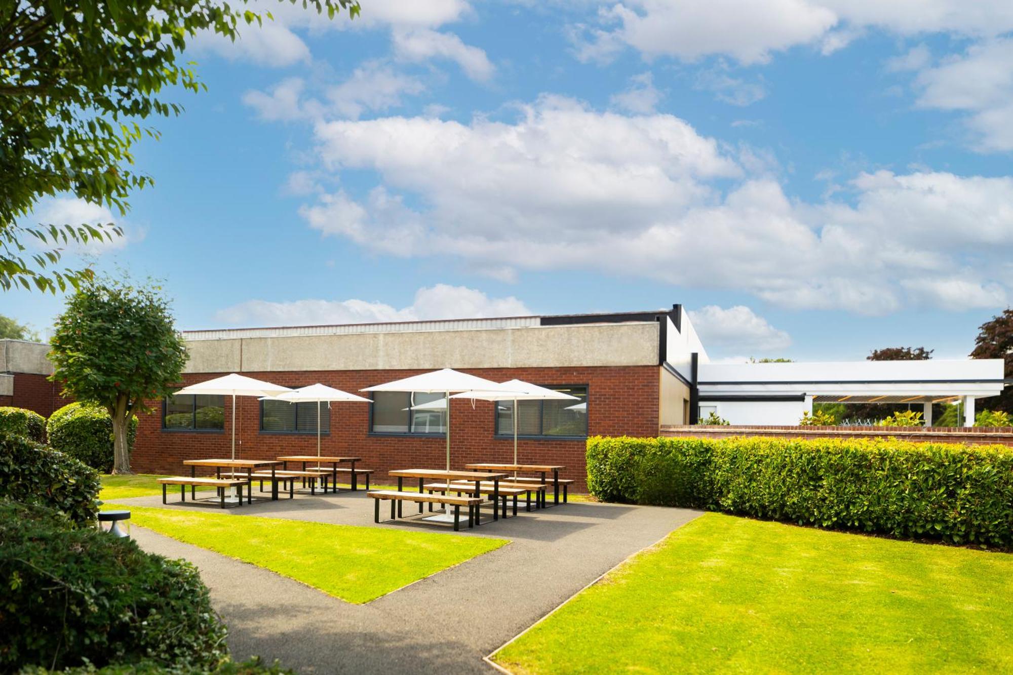 Holiday Inn Coventry M6, J2 By Ihg Exteriör bild